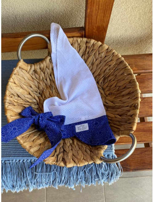 Biela dierková šatka ZOJA so šiltom - na viazanie - úplet + 100% bavlna