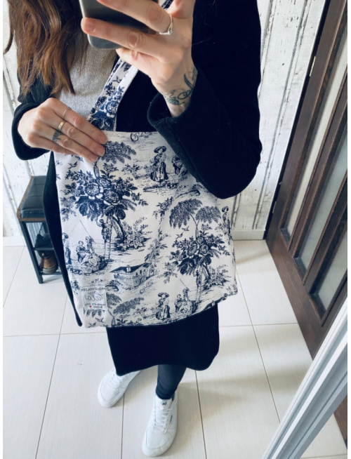 Ľudová taška modrotlač na bielom podklade