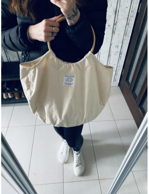 Taška z režného plátna s drevenou rúčkou