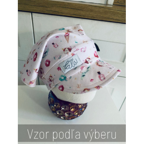 Vzorovaná úpletová šatka LORY so šiltom - na pevno