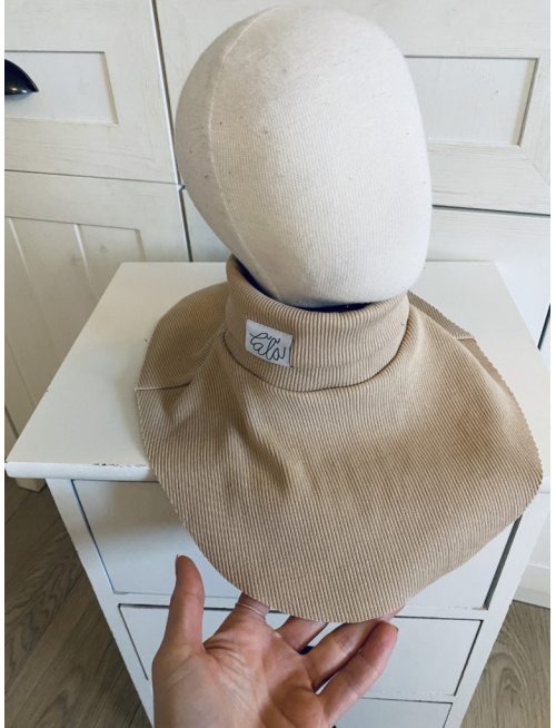 Rebro rolákový nákrčník