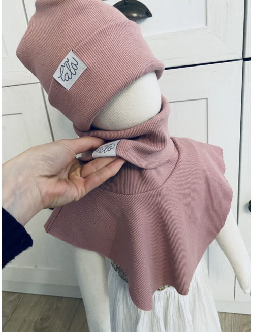 Rebro rolákový nákrčník