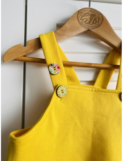 Teplákové gate na traky s kolenačkami a volánikom na chrbátiku