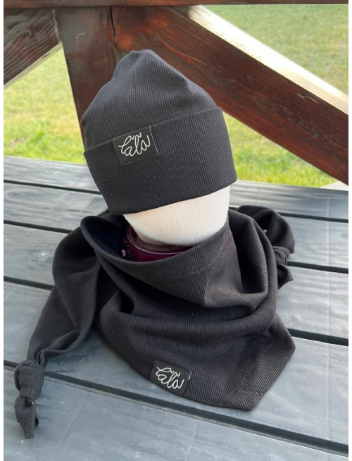 Rebro PLYTKÁ čiapka - čierna