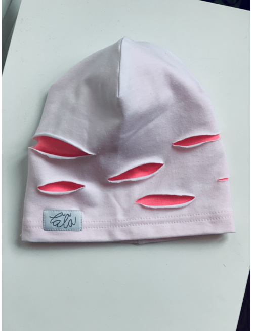 Šmolko čiapka deravá