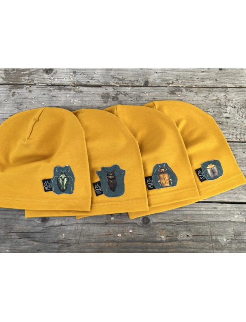 Jednofarebná šmolko čiapka s aplikáciou Chrobáčik D - jednovrstvová