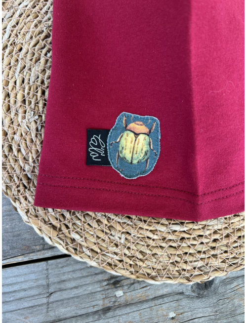 Jednofarebná šmolko čiapka s aplikáciou Chrobáčik H - jednovrstvová