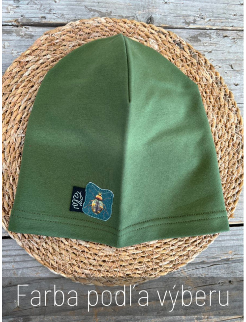 Jednofarebná šmolko čiapka s aplikáciou Chrobáčik K - jednovrstvová