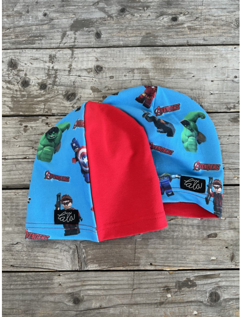 Šmolko čiapka AVENGERS/RED jednovrstvová - LEN DO VYPREDANIA ZÁSOB