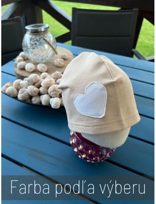 Jednofarebná plytká čiapka s inofarebným srdiečkom - jednovrstvová