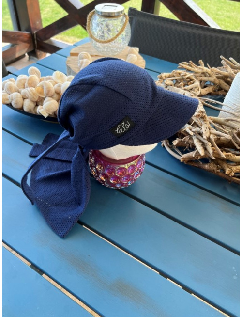 Pirátka so šiltom na viazanie - dierková - TMAVÁ MODRÁ