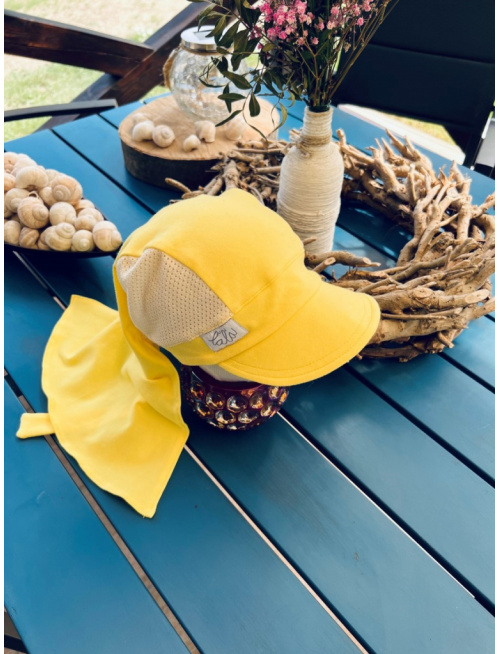 Pirátka so šiltom na viazanie - kombinovaná - ŽLTÁ
