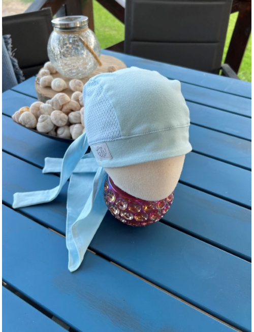 Pirátka bez šiltu na viazanie - kombinovaná - BELASÁ