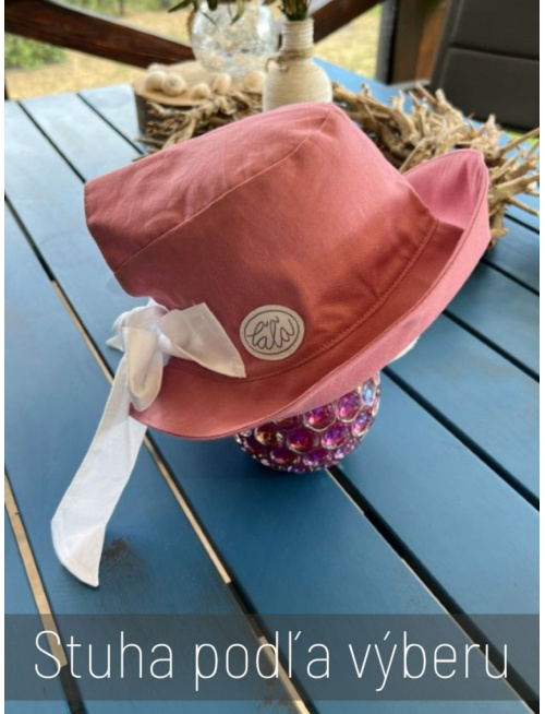 Rastúci klobúk Number 1