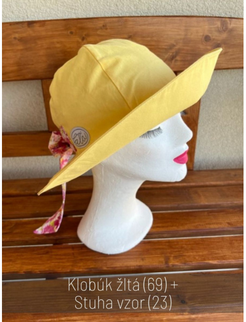 Rastúci elegantný klobúk na copík