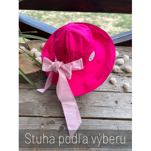 Rastúci elegantný klobúk LADY