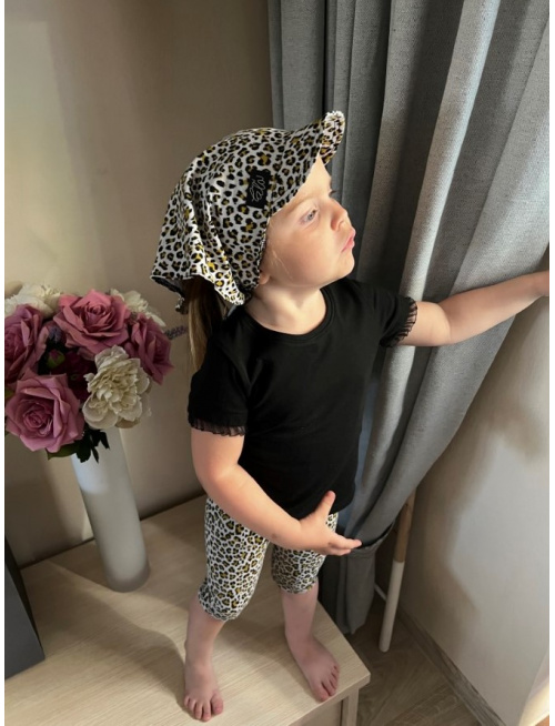 Úpletová šatka SUMMER so šiltom - na viazanie - LEOPARD na sivej