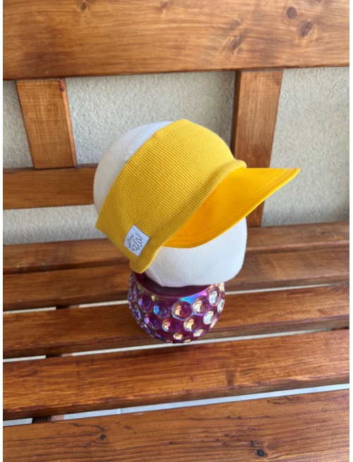 Koženková šiltočelenka