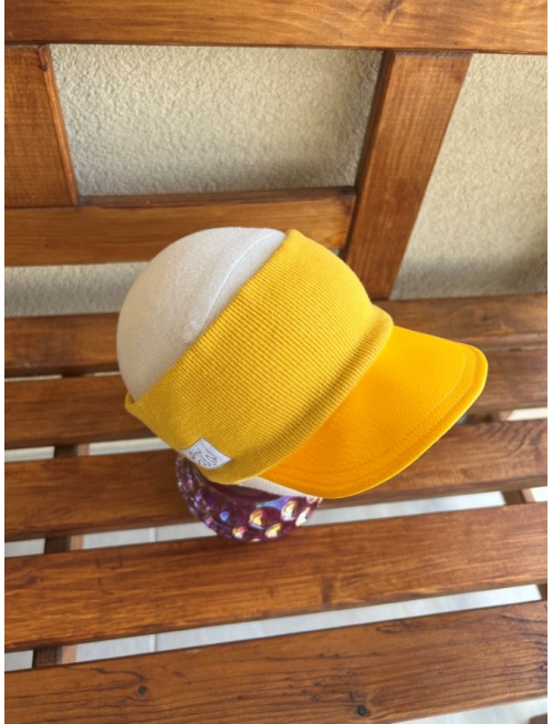 Koženková šiltočelenka