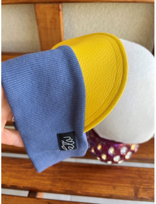 Koženková šiltočelenka