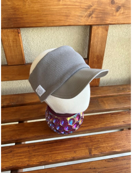 Koženková šiltočelenka