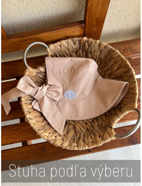 Rastúci klobúk Number 1