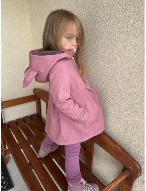 Rastúca softshell bunda s prestrihom a stojačik kapucňou - sukničková - RIO s uškami - jeseň/ZIMA