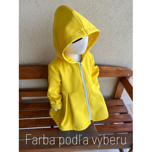 Rastúca softshell bunda s prestrihom - sukničková - RIO - jeseň/ZIMA