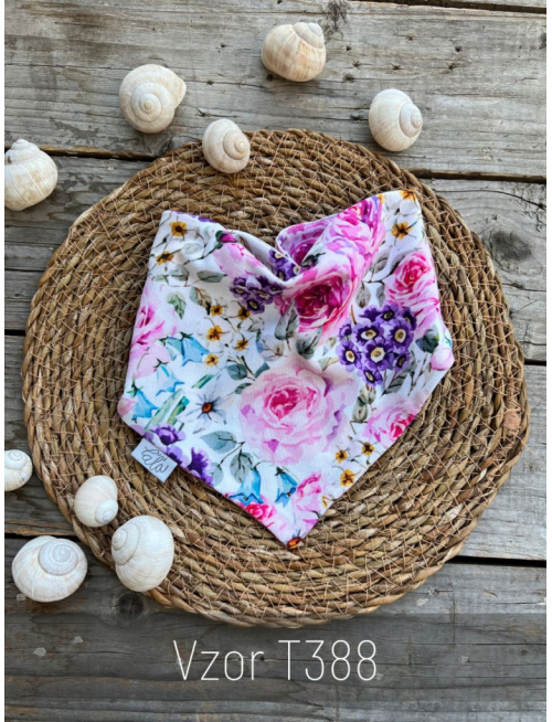 Teplákový trojuholníkový nákrčník - vzorovaný