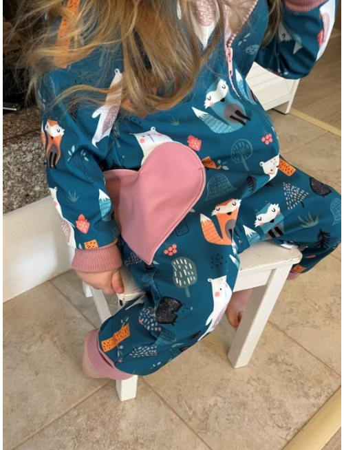 Overal s rastúcimi manžetami, vreckami a uškami - softshell - vzorovaný - JESEŇ/ZIMA