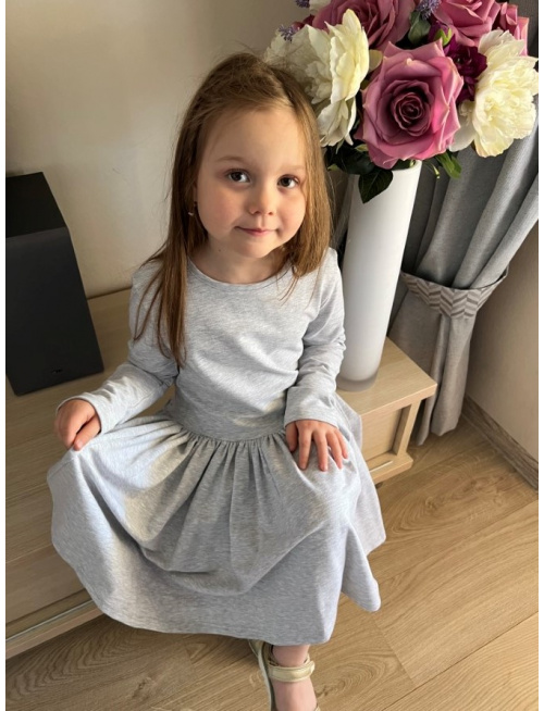 Bohémske teplákové šaty s vlečkou Lina - jednofarebné