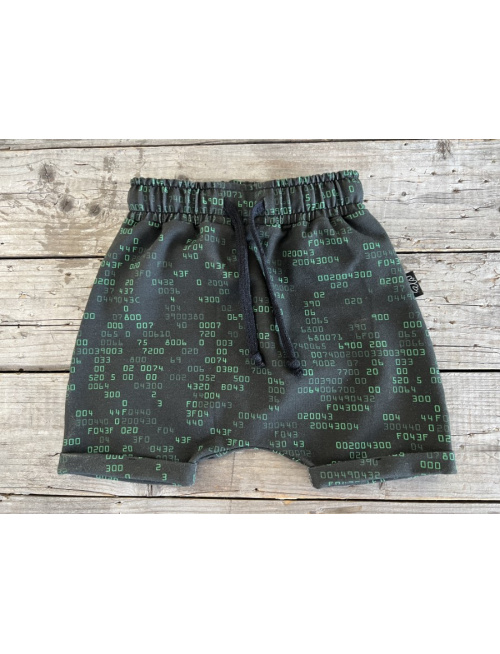 Krátke pudláče s funkčnou šnúrkou v páse - vzorované