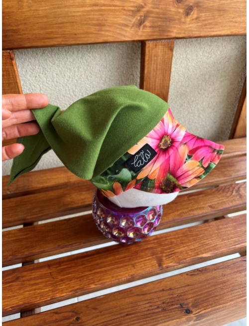 Úpletová šatka LORY - so šiltom - na pevno - kombinovaná