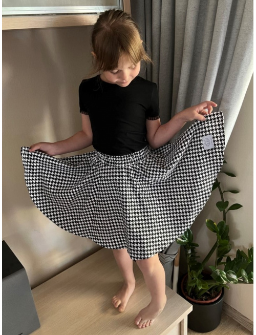 Tepláková kruhová sukňa - vzorovaná