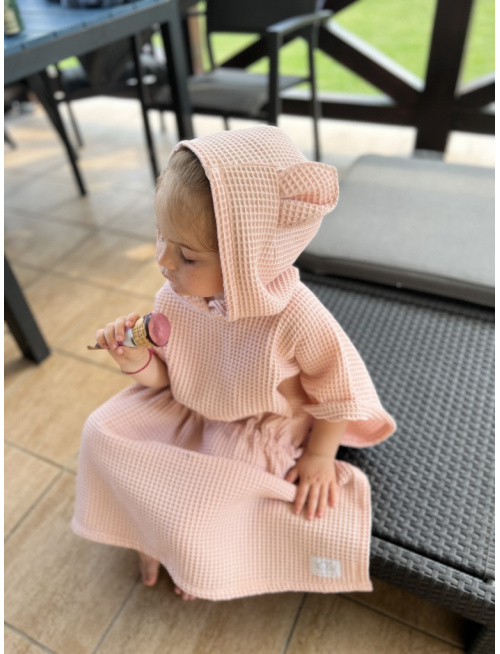 Detské vaflové pončo s uškami podľa výberu - púdrové