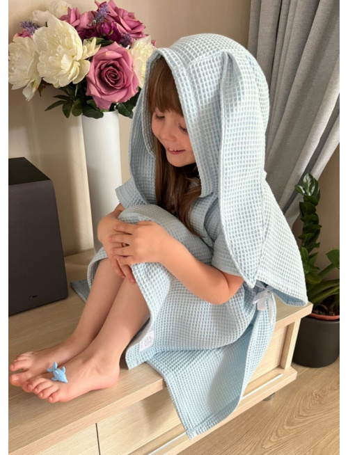 Detské vaflové pončo s uškami podľa výberu - belaso modré