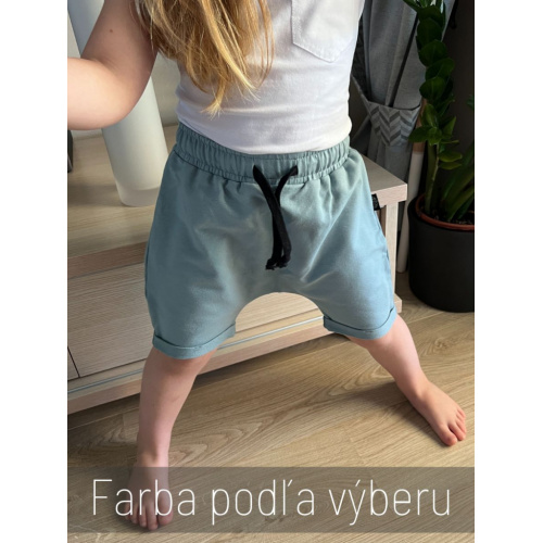 Krátke pudláče s funkčnou šnúrkou v páse - jednofarebné