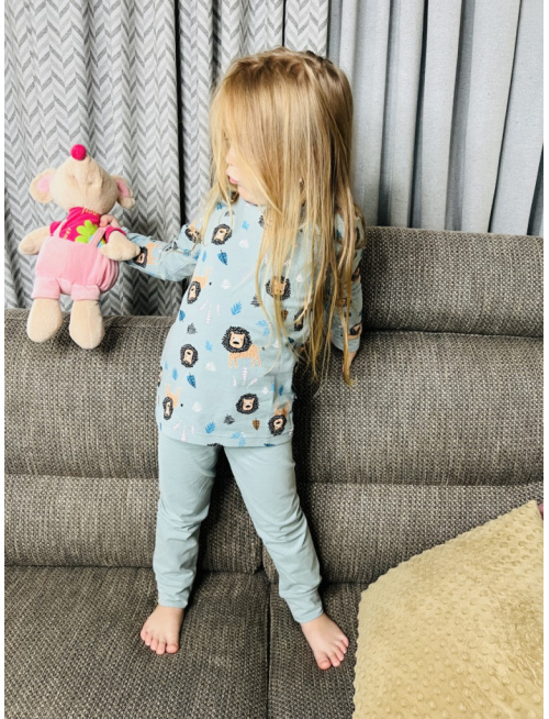 Detské pyžamko s rastúcimi manžetami LEVÍK na mineral - klasik strih