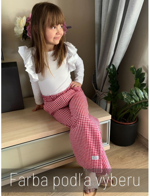 Bavlňáky s volánom nad pásom