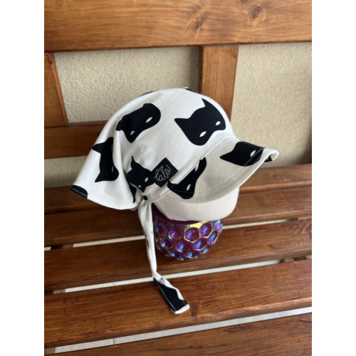 Vzorovaná úpletová šatka so šiltom na viazanie SUMMER - Batman - LEN DO VYPREDANIA