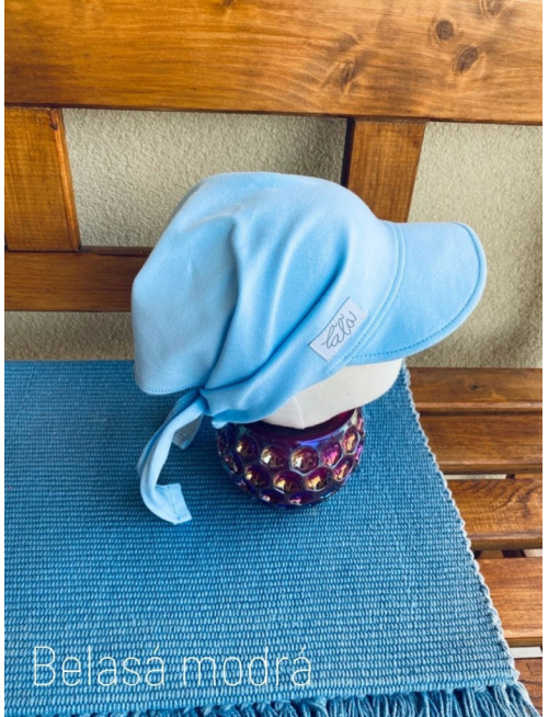 Úpletová šatka so šiltom na viazanie SUMMER - belasá modrá - LEN DO VYPREDANIA