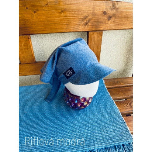 Úpletová šatka so šiltom na viazanie SUMMER - riflová modrá - LEN DO VYPREDANIA ZÁSOB