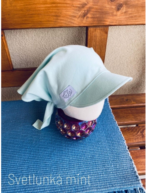 Úpletová šatka so šiltom na viazanie SUMMER - svetlunká mint - LEN DO VYPREDANIA