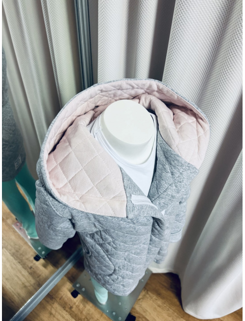 Rastúci kabátik so šikmozipsom - prešívaná teplákovina