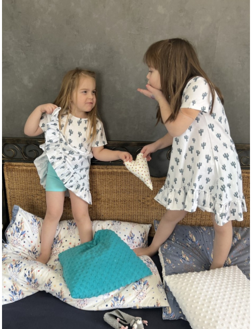 Nočná košieľka s krátkymi legínami