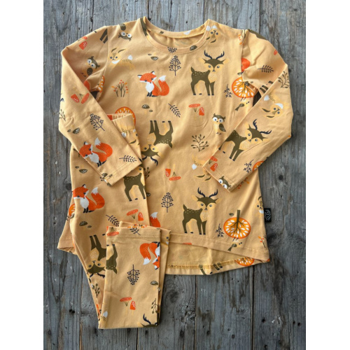Detské pyžamko Lesné zvieratká na horčicovej - tunikový strih