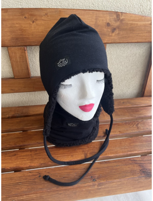 Tepláková ušiačka podšitá barančekom - dvojvrstvová