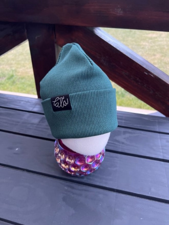 Rebro PLYTKÁ čiapka - smaragdovo zelená - LEN DO VYPREDANIA ZÁSOB