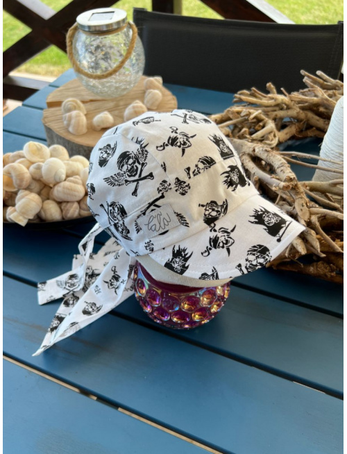 Pirátka so šiltom na viazanie - 100% pevná bavlna