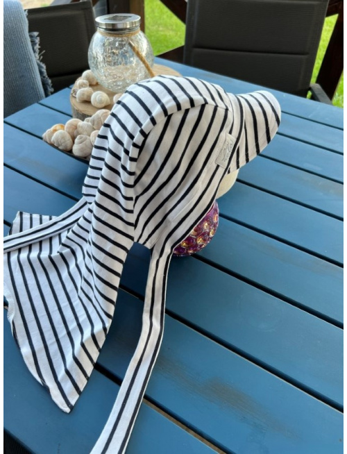 Pirátka so šiltom na viazanie - vzorovaná - úplet